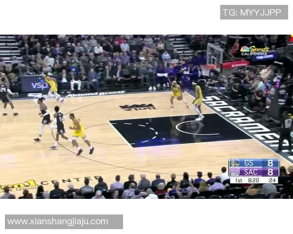 风卷残云!福克斯反击面对空篮 起飞秀出大风车扣篮画下完美句点 风卷残云!福克斯反击面对空篮 起飞秀出大风车扣篮画下完美句点