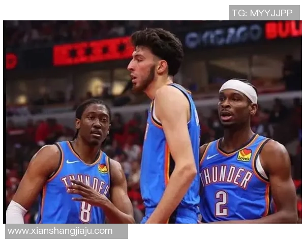 文班亚马在对阵雷霆的四场比赛中分别有什么具体表现？